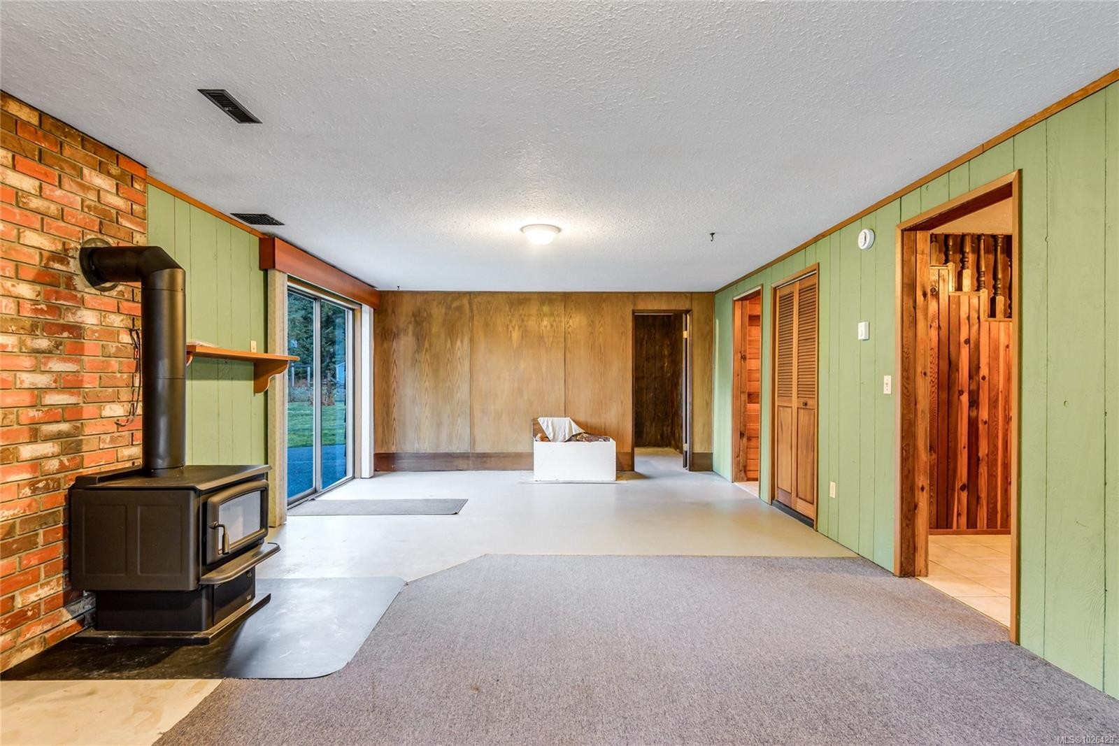 1301 Sayward Rd, Sayward, BC