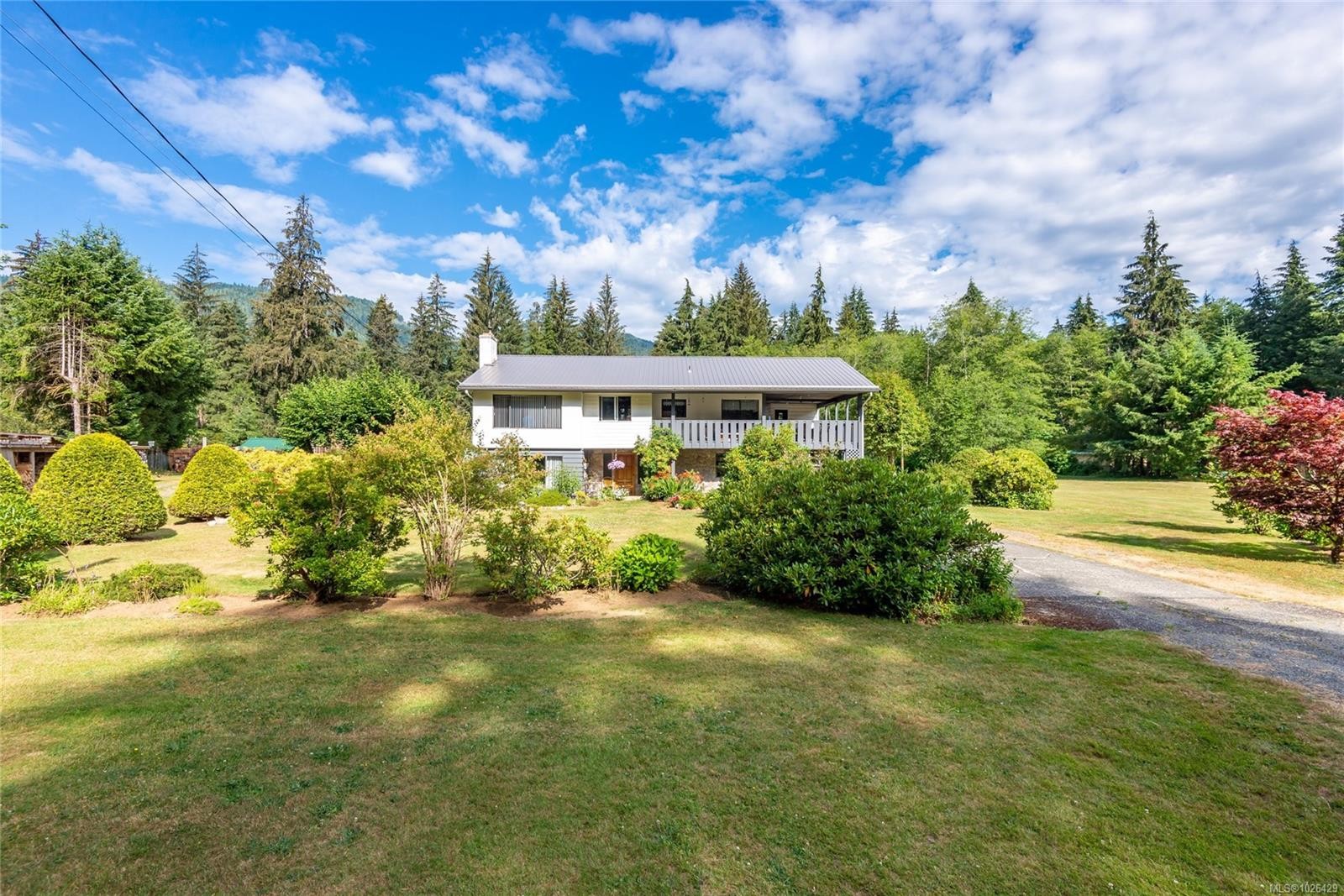 1301 Sayward Rd, Sayward, BC