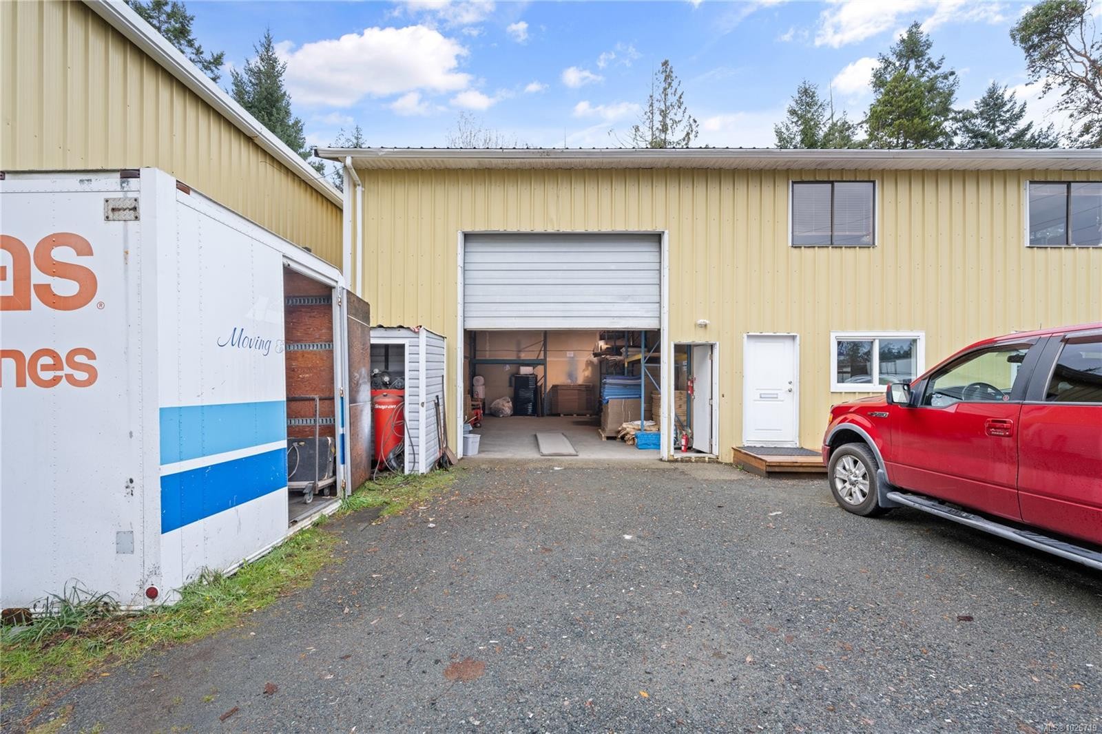 856 Allsbrook Rd, Errington, BC