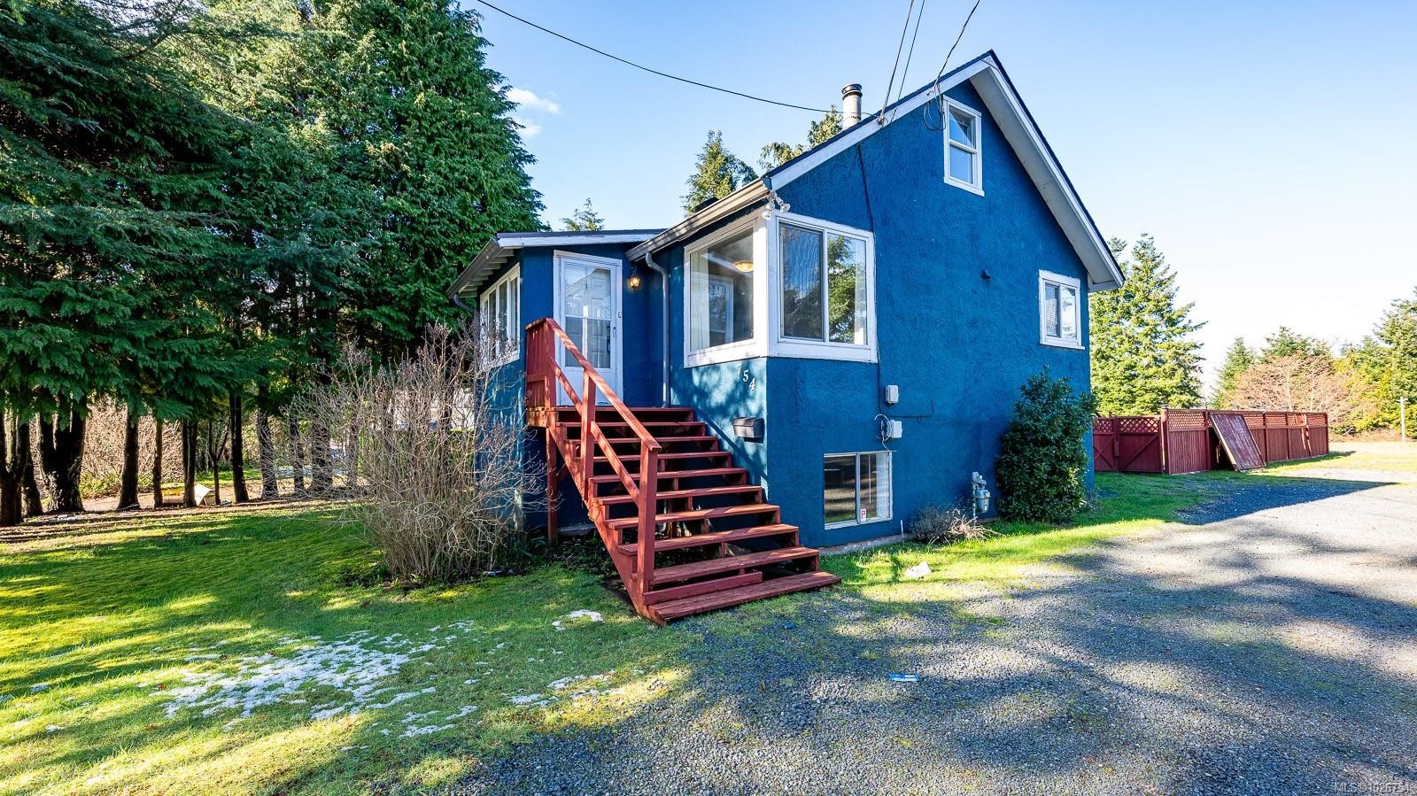 754 7Th Ave, Campbell River, BC