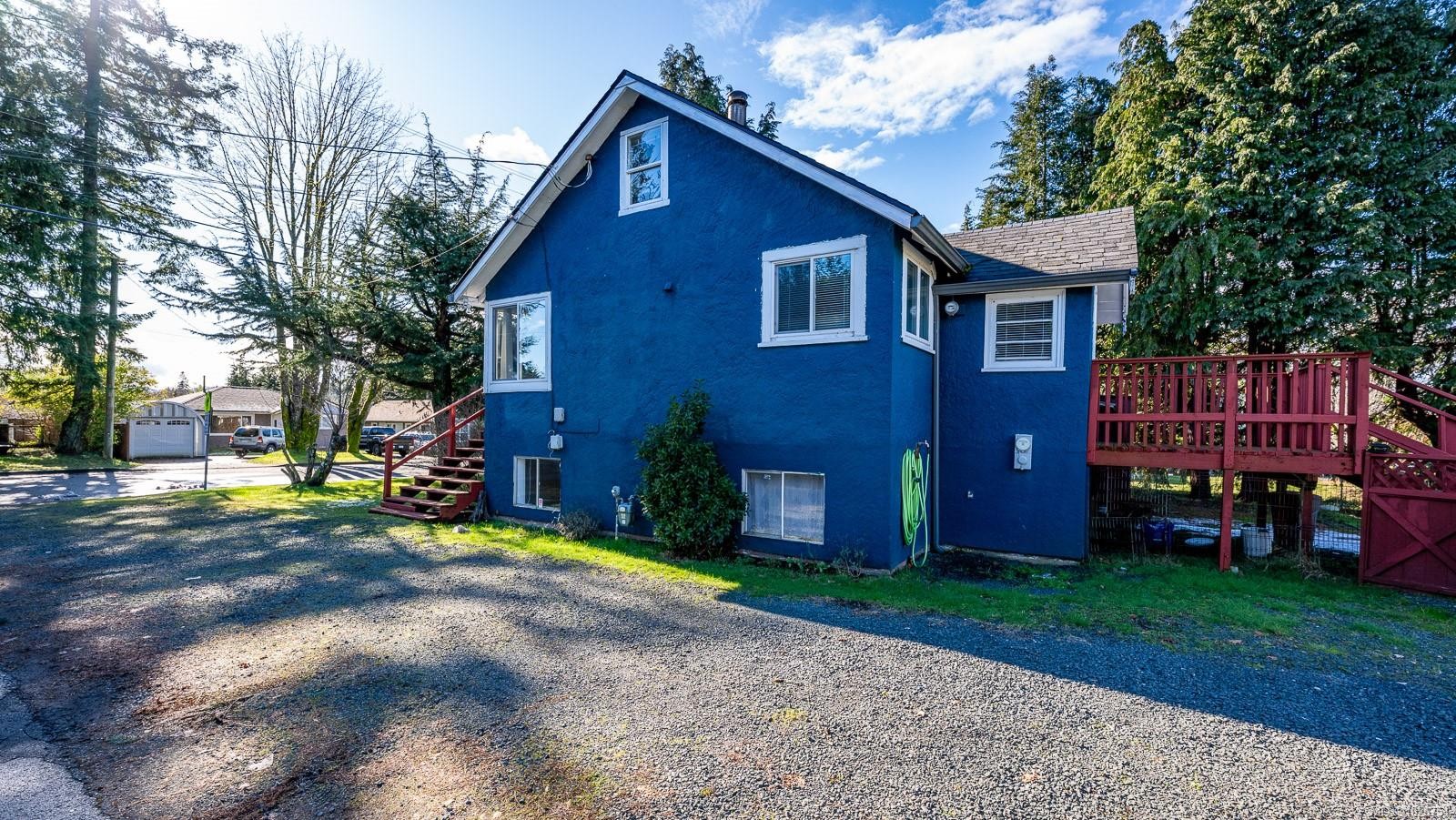 754 7Th Ave, Campbell River, BC