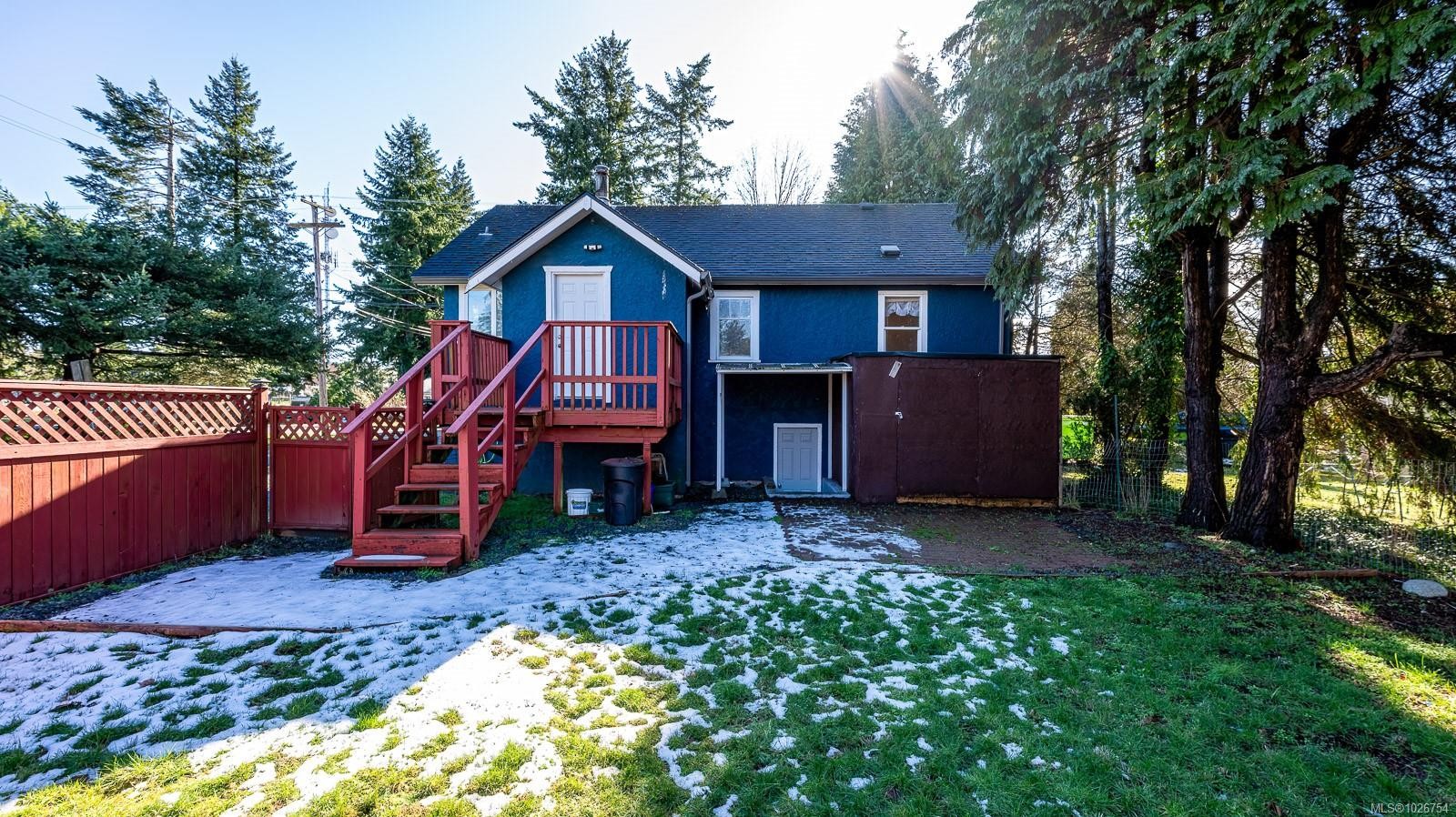 754 7Th Ave, Campbell River, BC