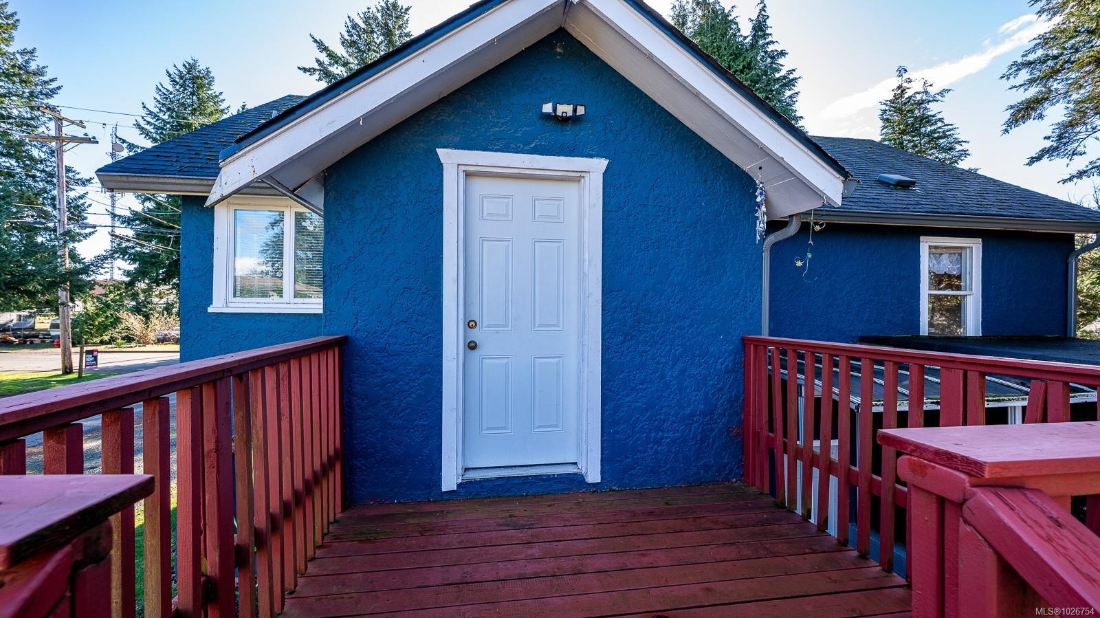 754 7Th Ave, Campbell River, BC