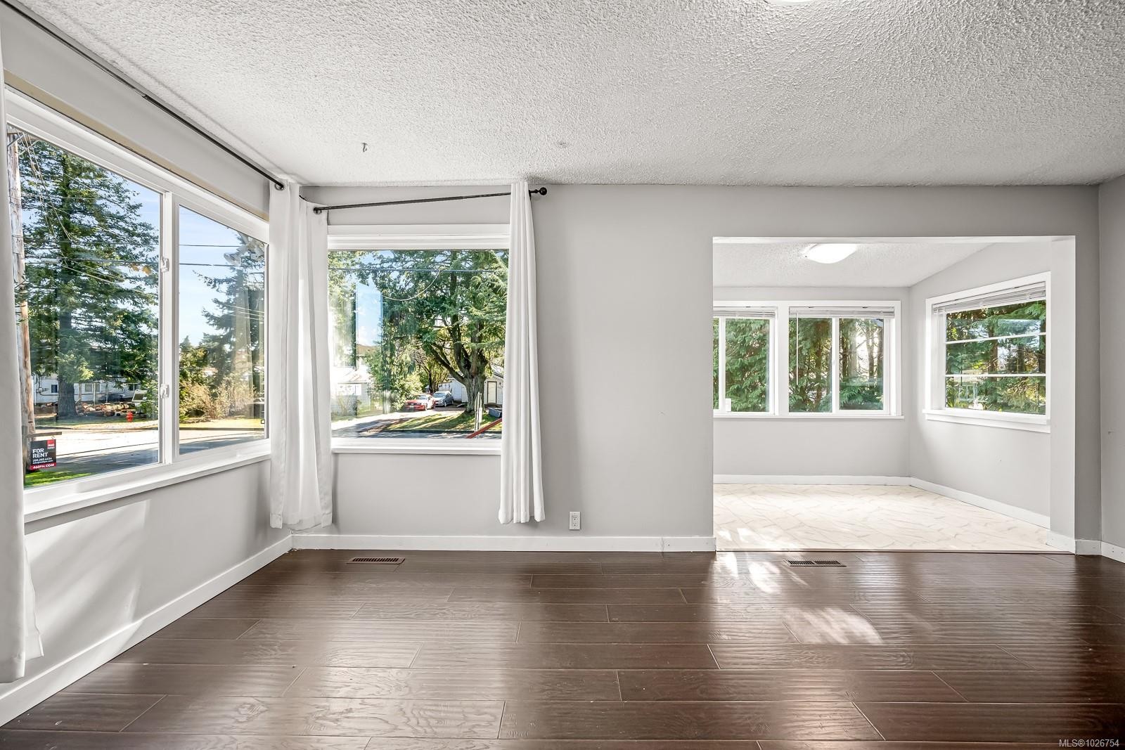 754 7Th Ave, Campbell River, BC