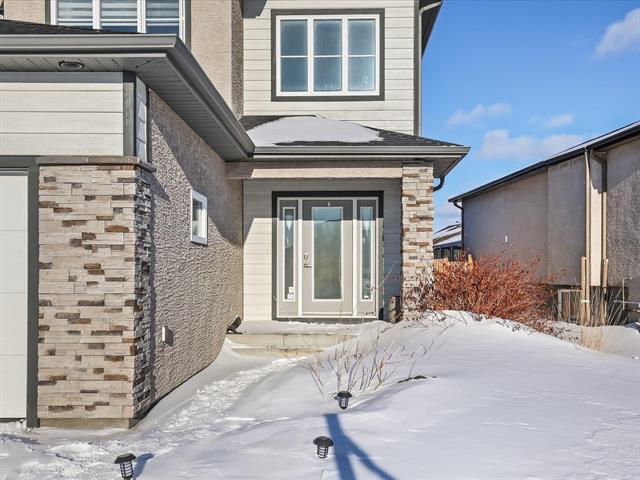 41 Eaglewood Dr, Winnipeg, MB