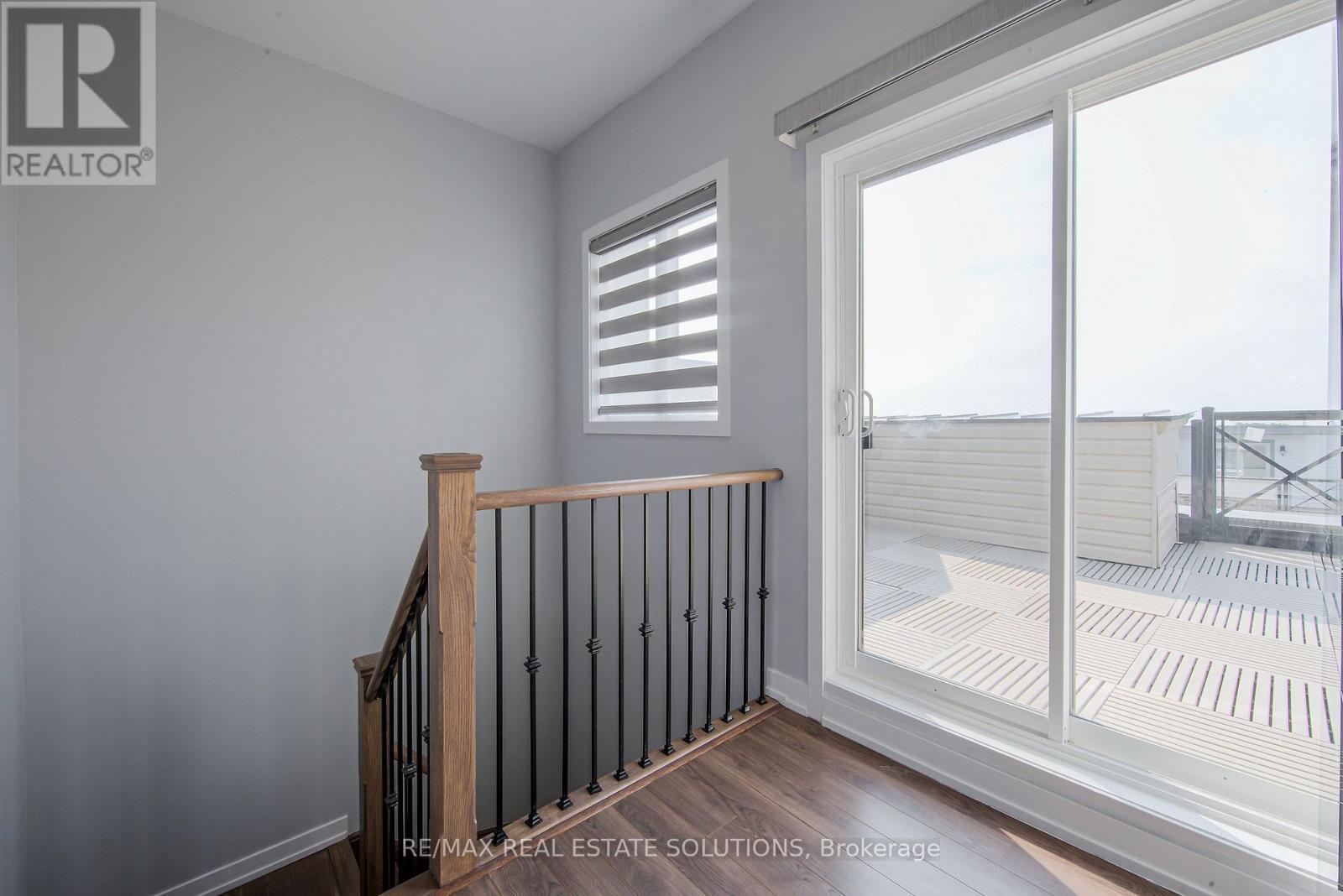 512 - 30 Dunsheath Way, Markham, ON - Indoor Photo Showing Other Room
