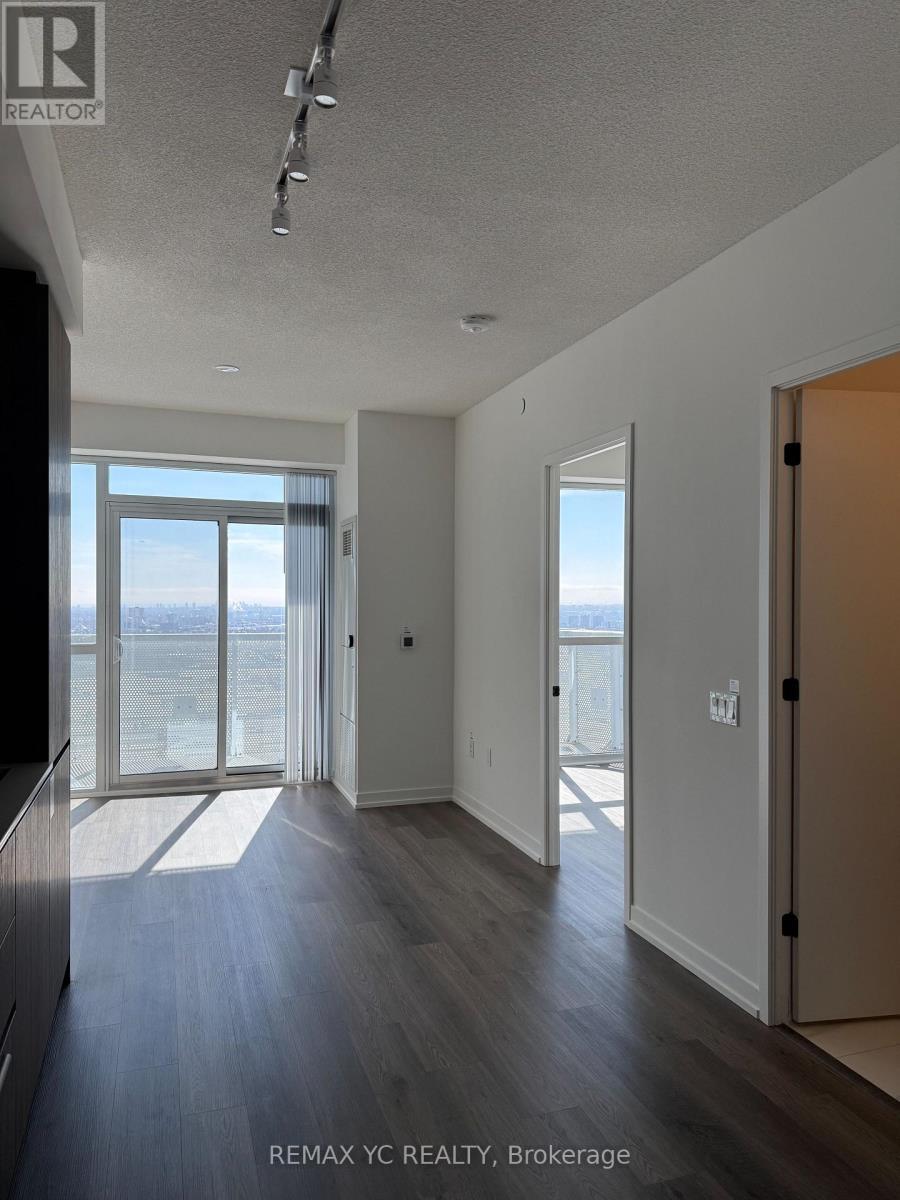 4311 - 8 Interchange Way, Vaughan, ON - Indoor Photo Showing Other Room