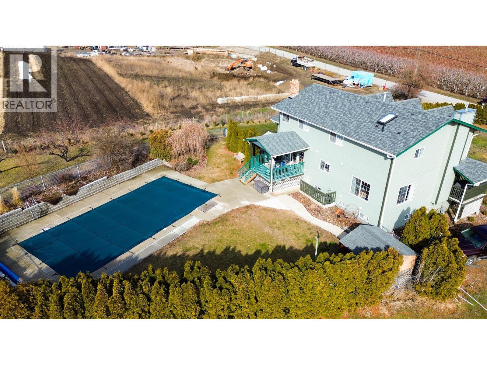 445 Road 5, Oliver, BC - Outdoor