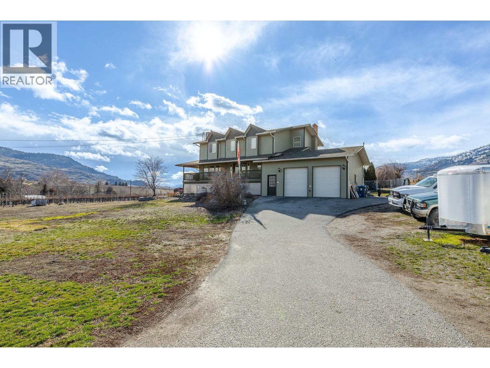 445 Road 5, Oliver, BC - Outdoor