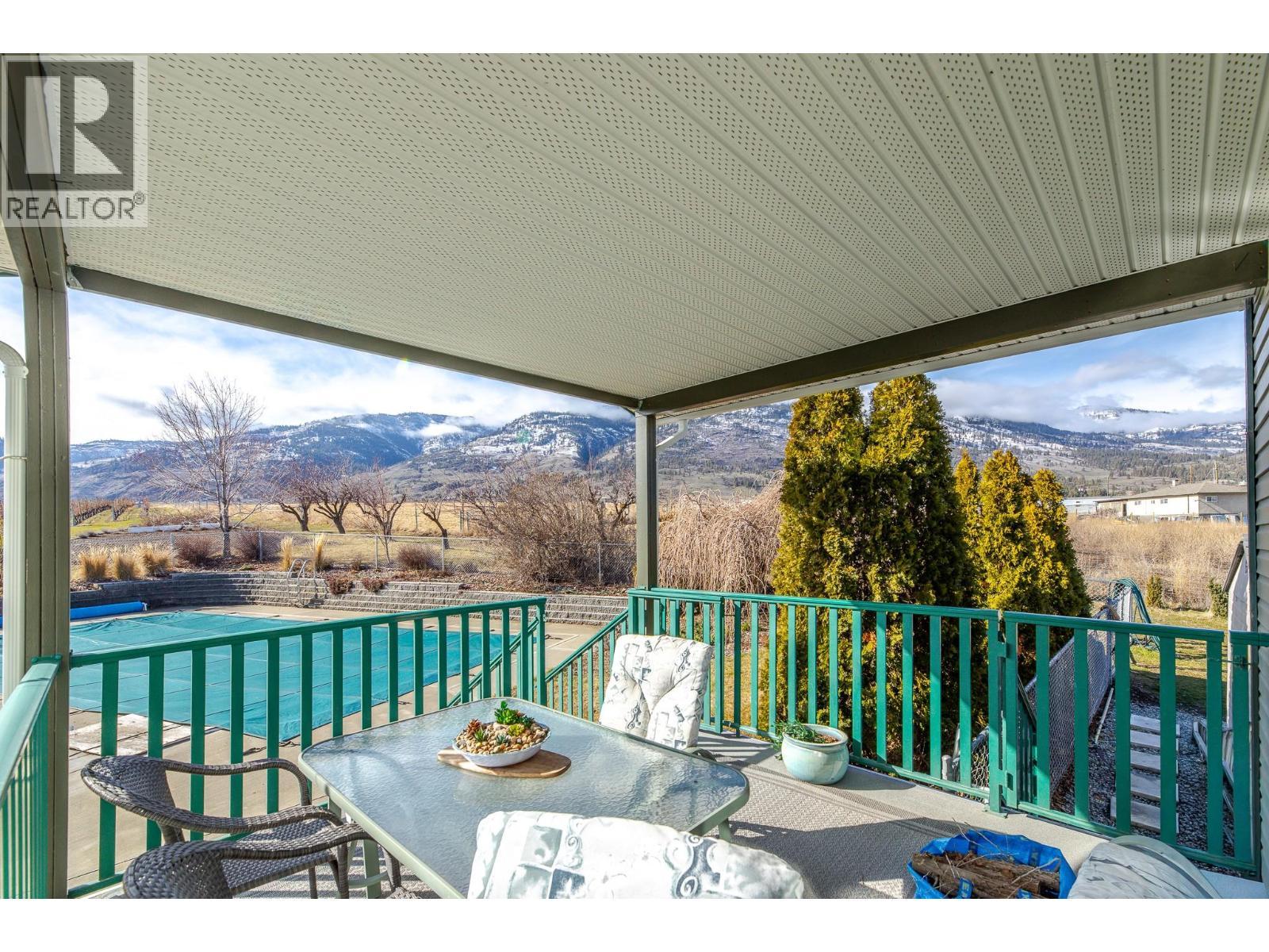 445 Road 5, Oliver, BC - Outdoor With Deck Patio Veranda With Exterior