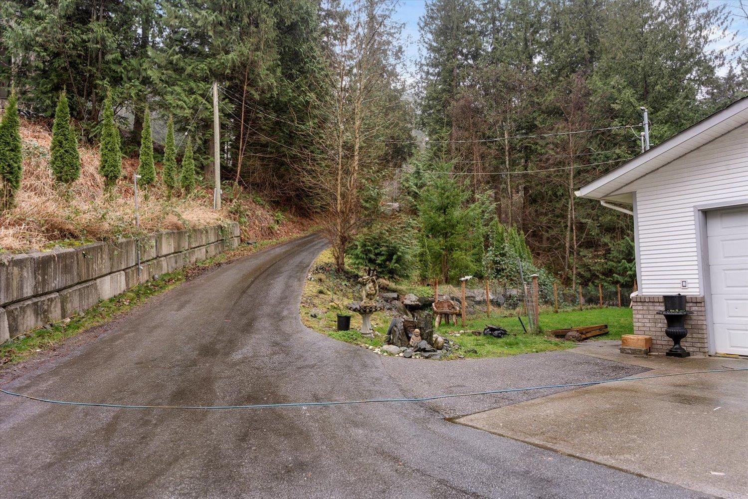 48009 Elk View Road|East Chilliwack, Chilliwack, BC - Outdoor