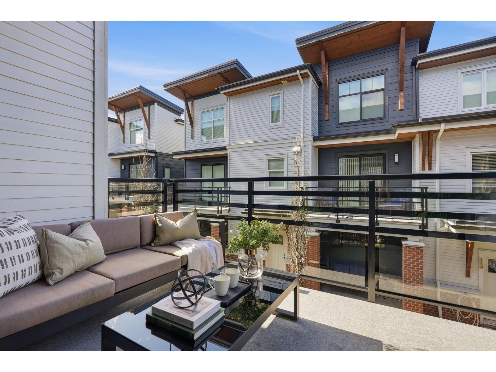 30 22128 48A Avenue, Langley, BC - Outdoor