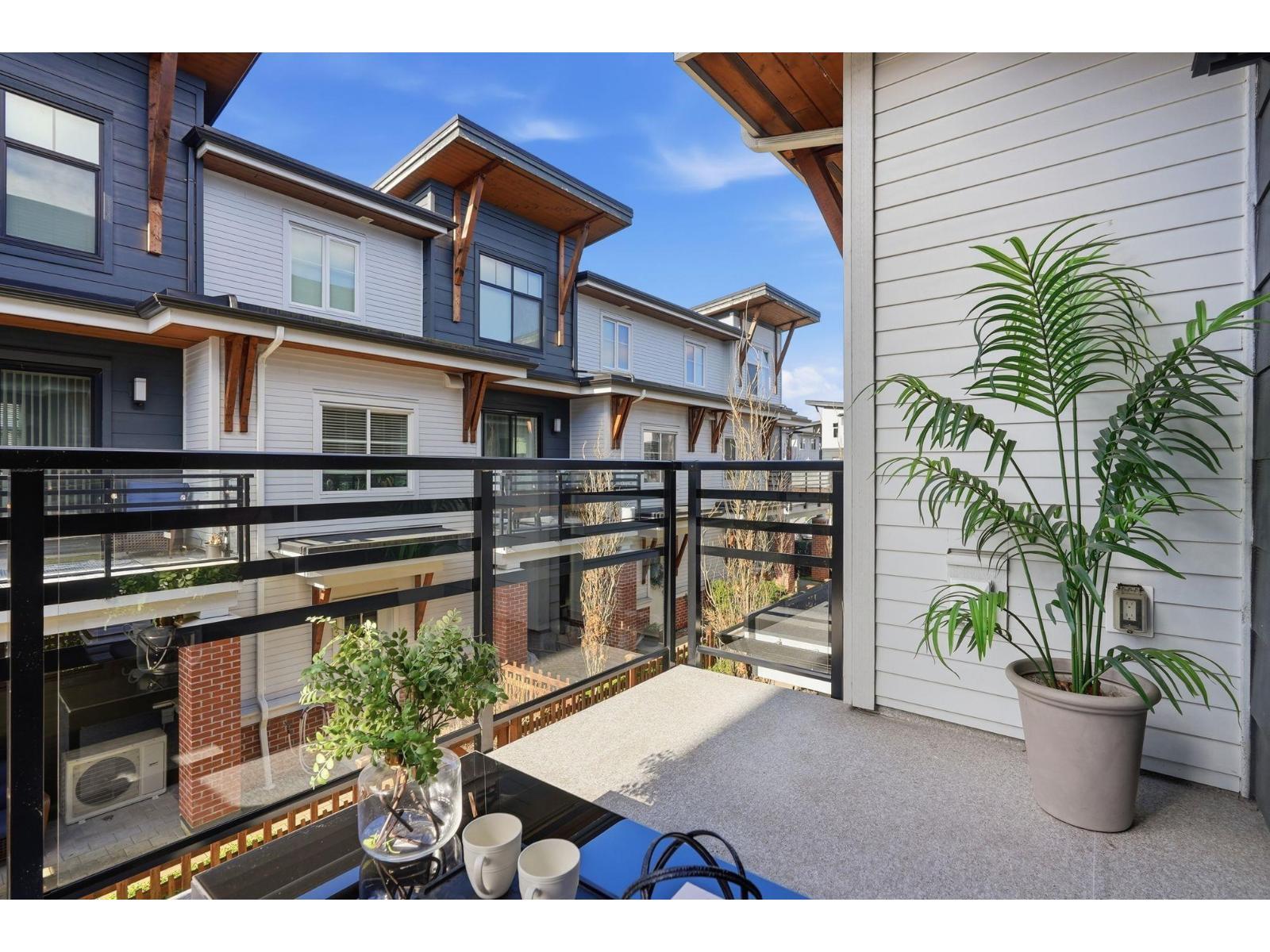 30 22128 48A Avenue, Langley, BC - Outdoor