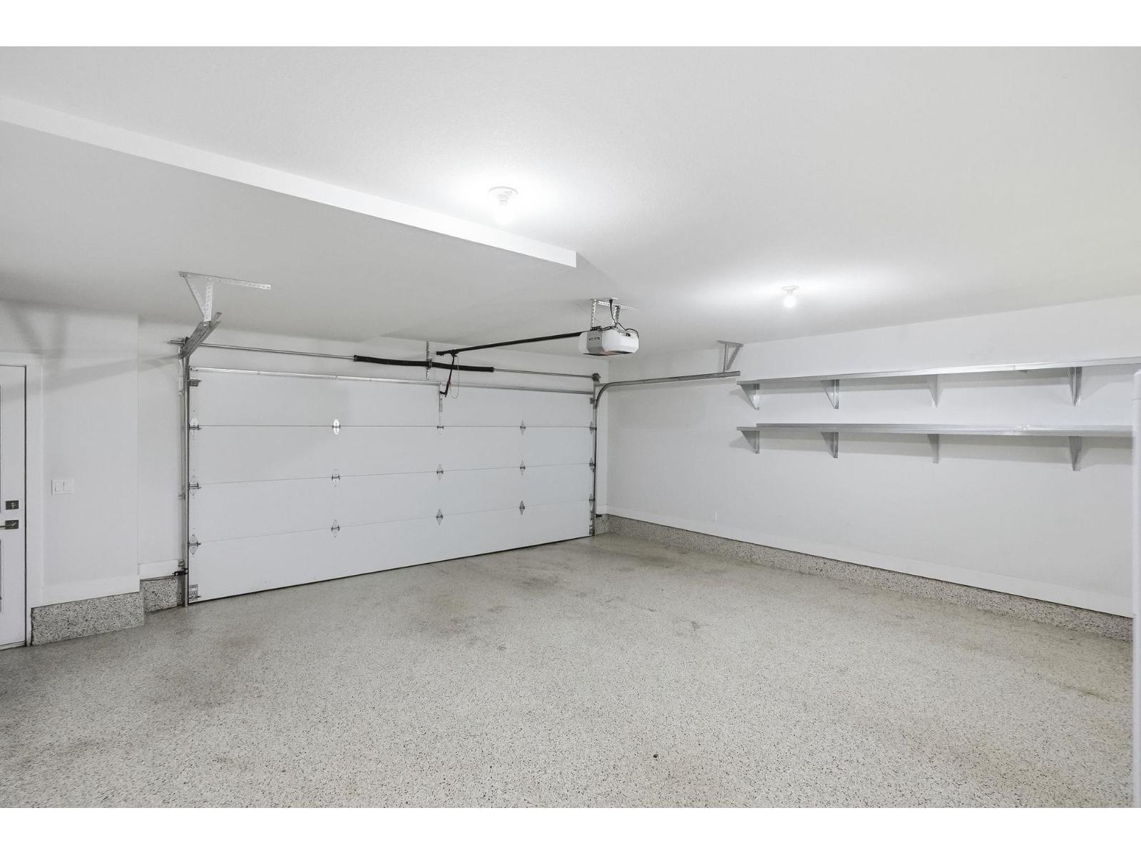 30 22128 48A Avenue, Langley, BC - Indoor Photo Showing Garage