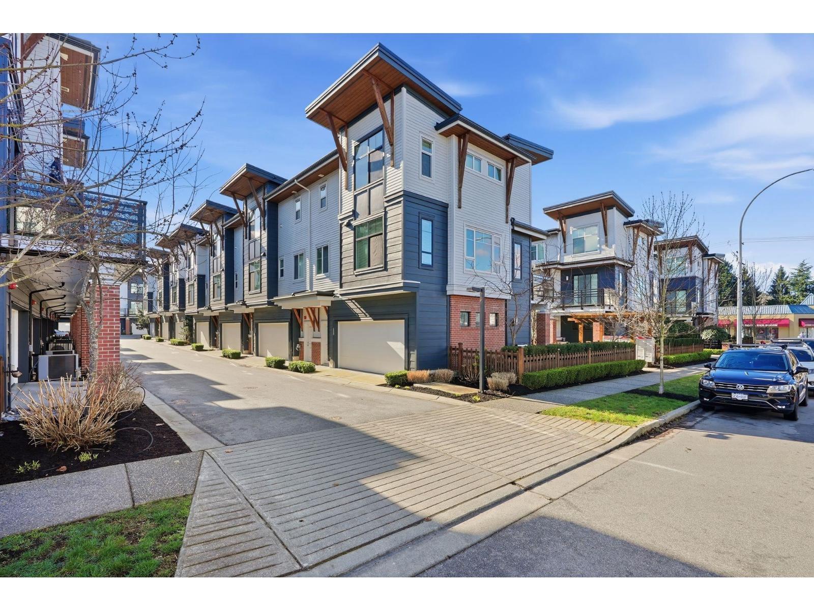 30 22128 48A Avenue, Langley, BC - Outdoor With Facade