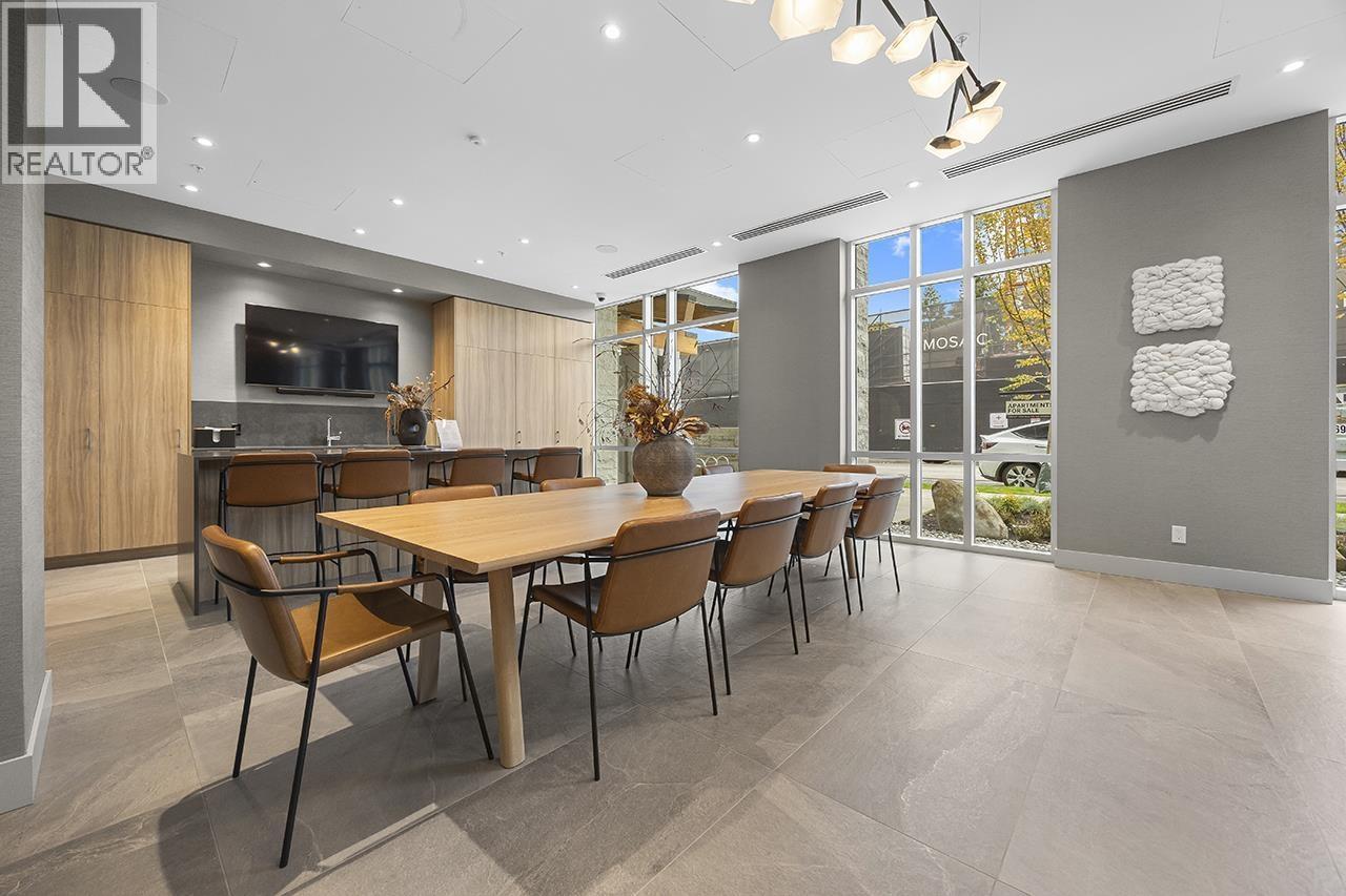 104 2375 Emery Court, Vancouver, BC - Indoor Photo Showing Dining Room
