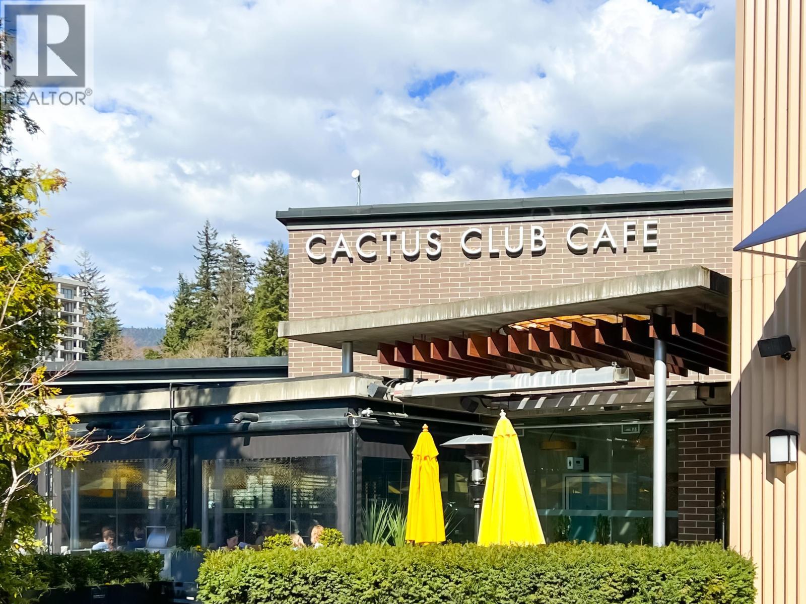 807 1675 Lions Gate Lane, North Vancouver, BC - Outdoor