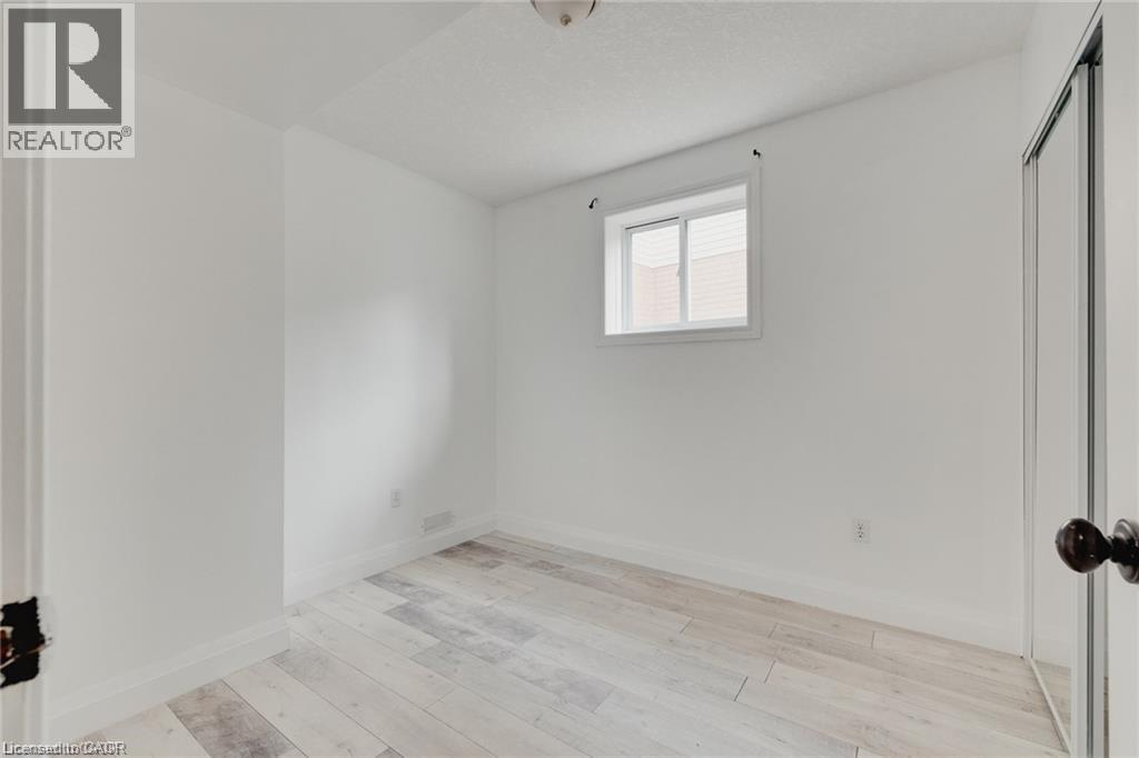 347 Keewatin Avenue, Kitchener, ON - Indoor Photo Showing Other Room