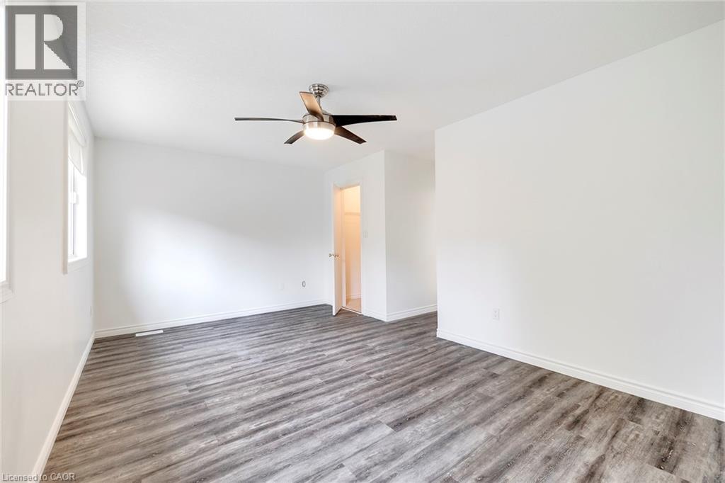 347 Keewatin Avenue, Kitchener, ON - Indoor Photo Showing Other Room