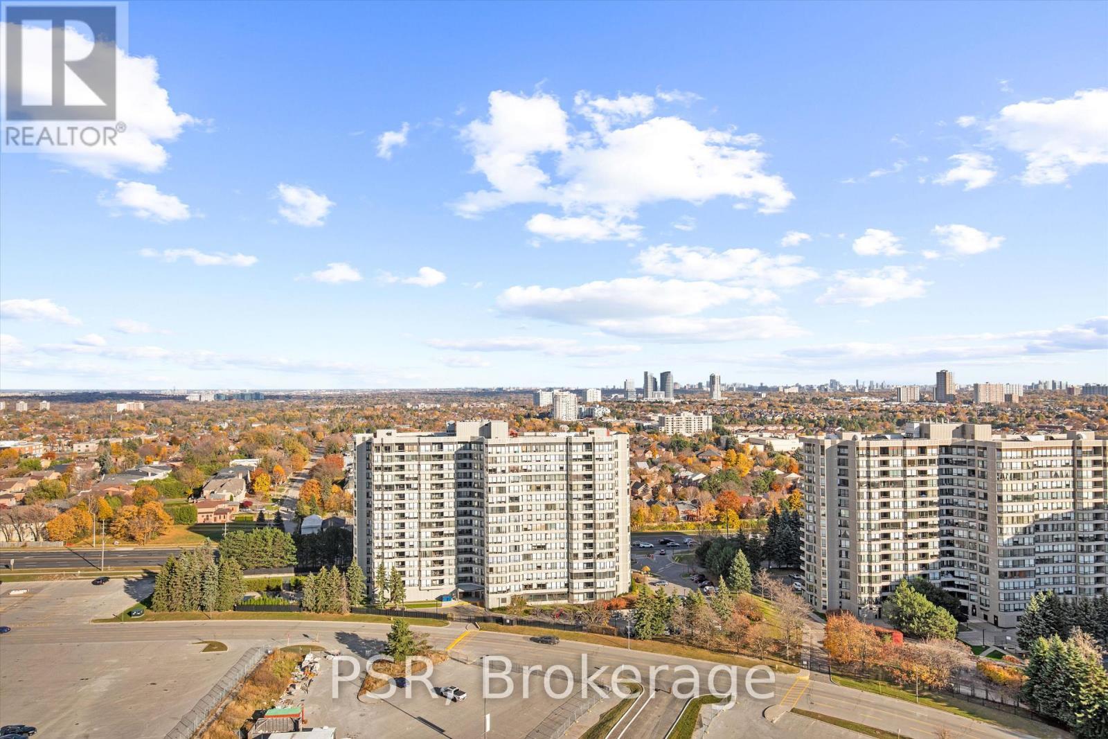 1908 - 30 Upper Mall Way, Vaughan, ON - Outdoor With View