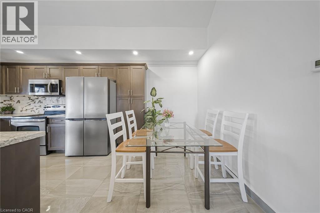 118 Cope Street, Hamilton, ON - Indoor