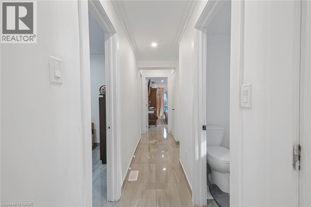 118 Cope Street, Hamilton, ON - Indoor