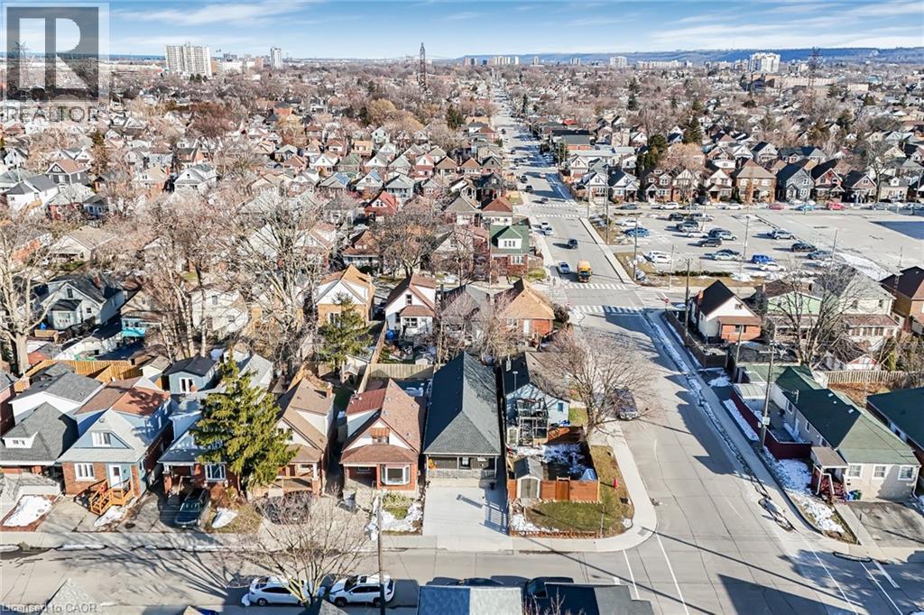 118 Cope Street, Hamilton, ON - Outdoor With View
