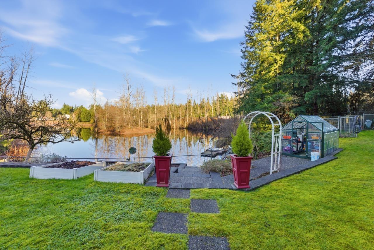 2242 200 Street, Langley, BC - Outdoor