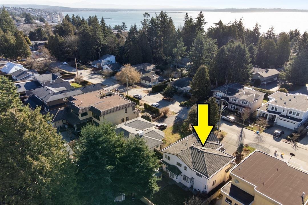 14027 Blackburn Avenue, White Rock, BC - Outdoor With View