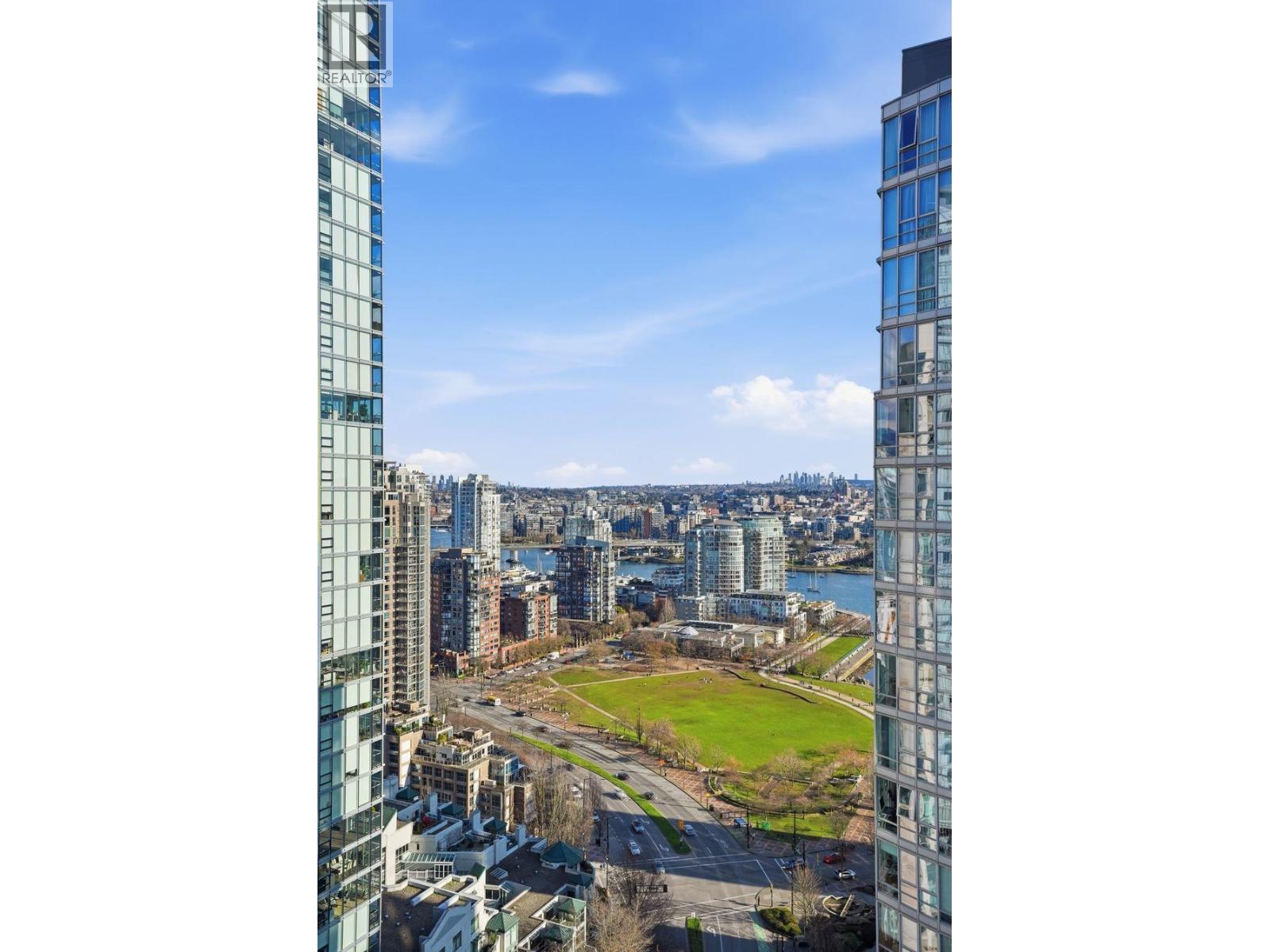 3206 1495 Richards Street, Vancouver, BC - Outdoor