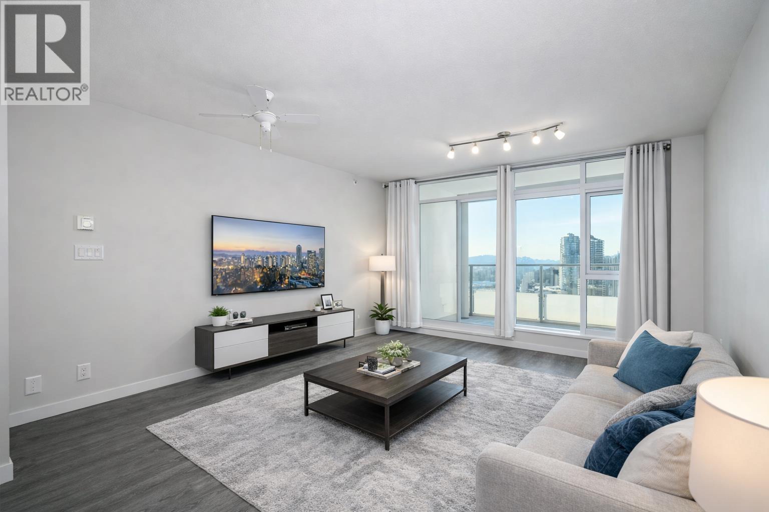 2307 3093 Windsor Gate, Coquitlam, BC - Indoor Photo Showing Living Room