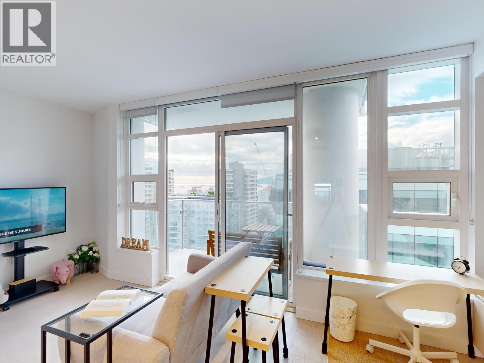 2103 1289 Hornby Street, Vancouver, BC - Indoor