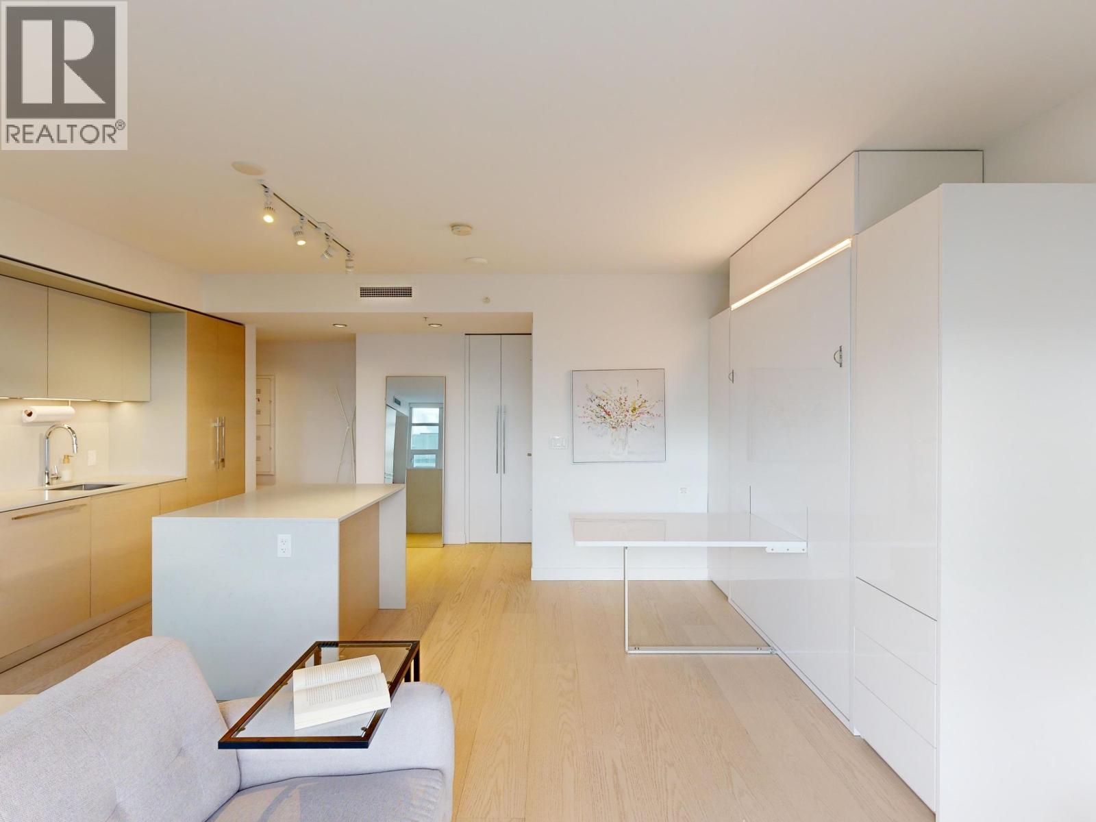 2103 1289 Hornby Street, Vancouver, BC - Indoor