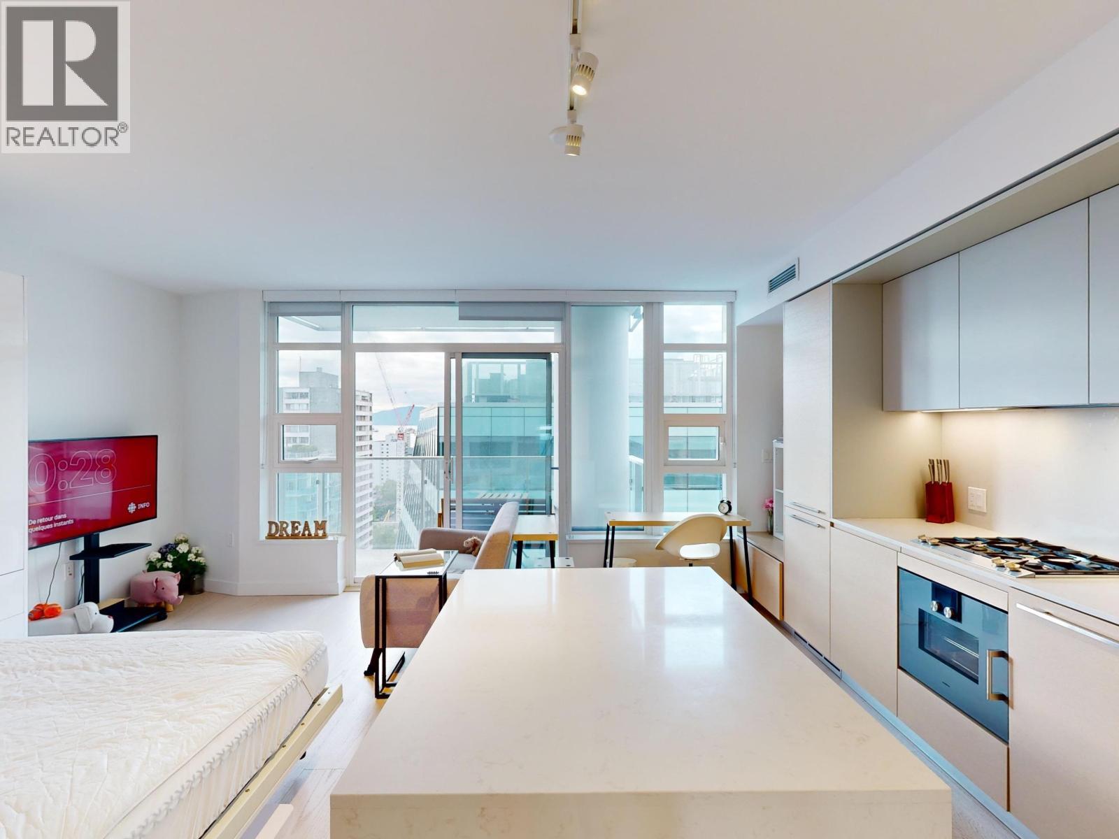 2103 1289 Hornby Street, Vancouver, BC - Indoor Photo Showing Other Room