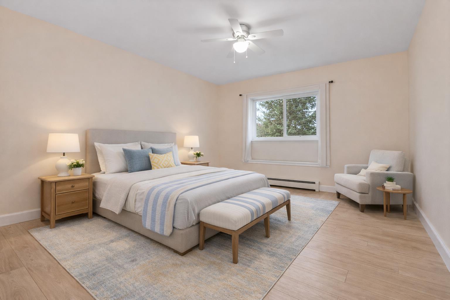 8004 Melburn Drive, Mission, BC - Indoor Photo Showing Bedroom