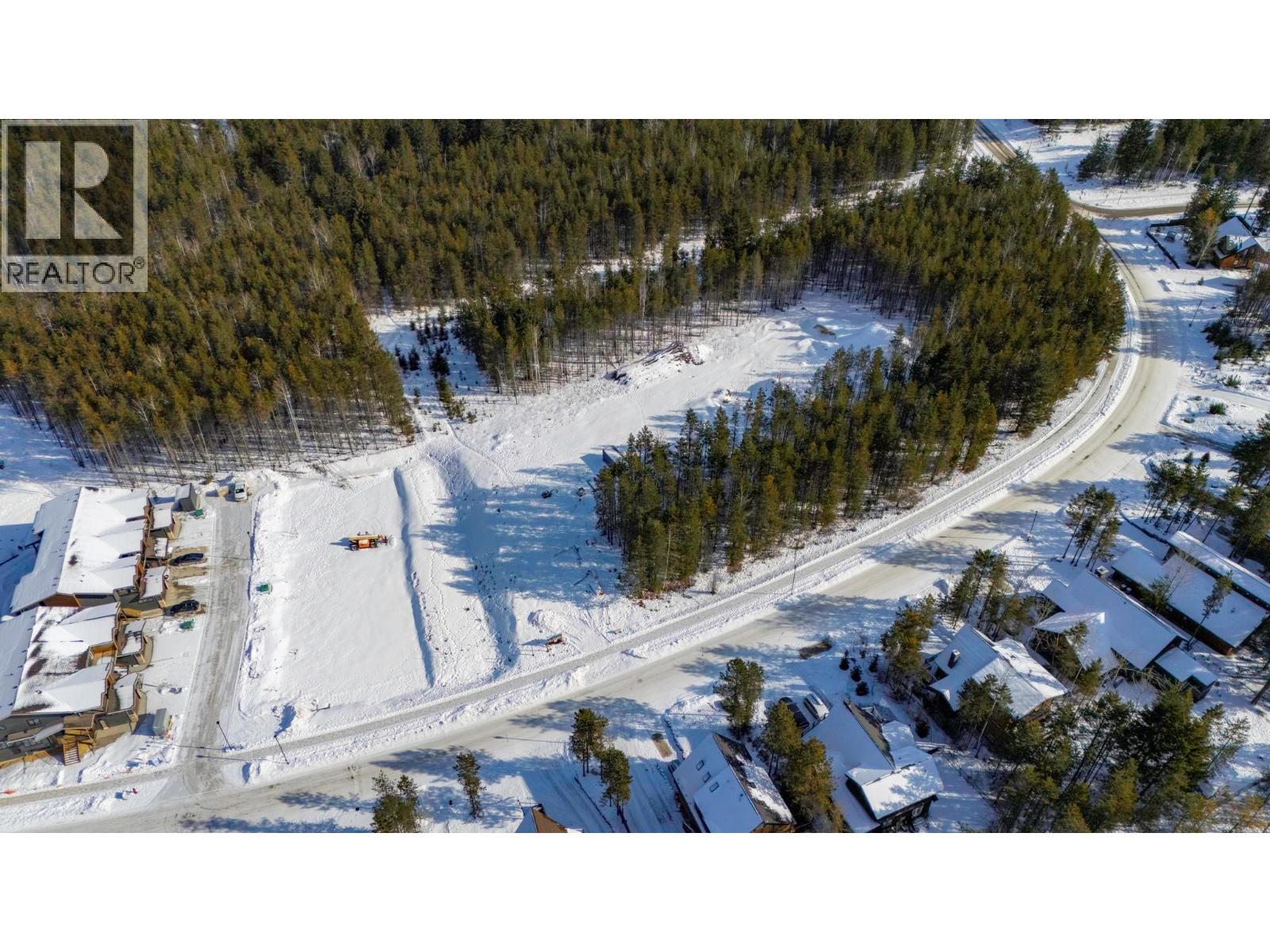 1424 Granite Drive, Golden, BC