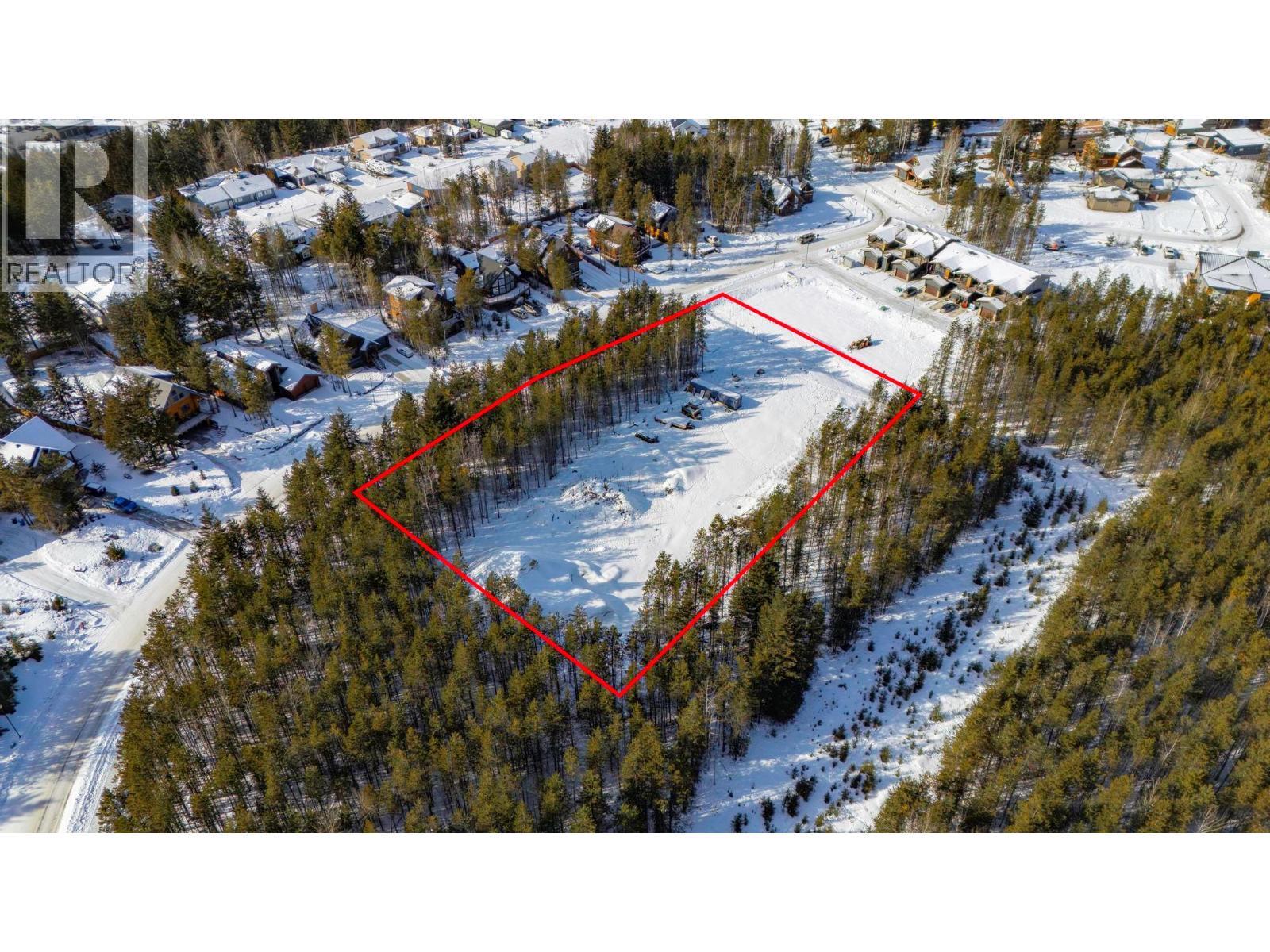 1424 Granite Drive, Golden, BC