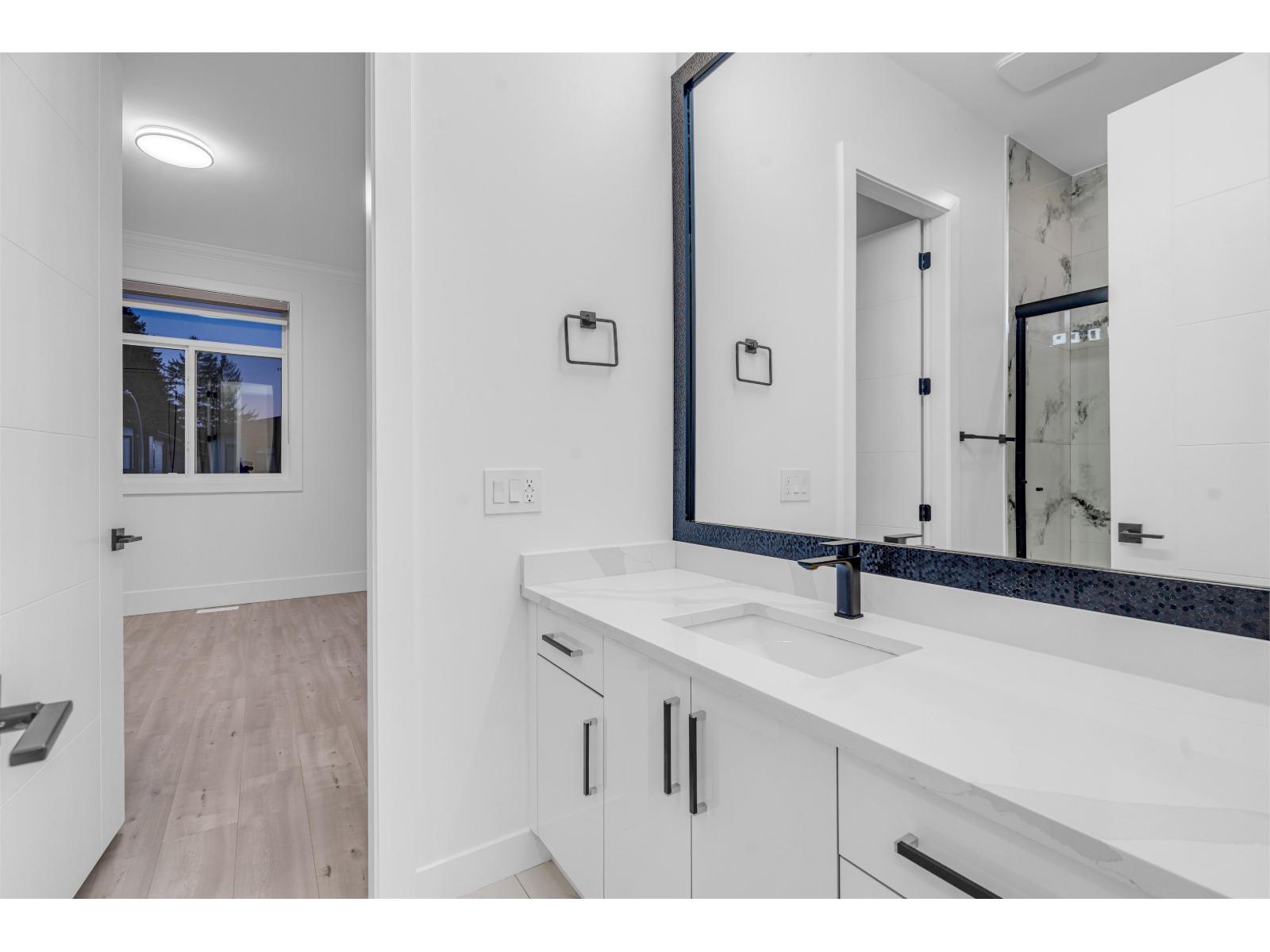 32689 Carter Avenue, Mission, BC - Indoor Photo Showing Bathroom