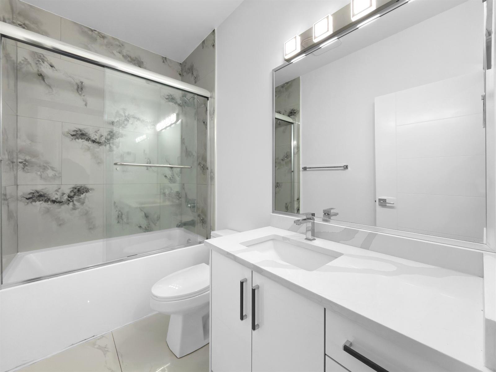 32689 Carter Avenue, Mission, BC - Indoor Photo Showing Bathroom