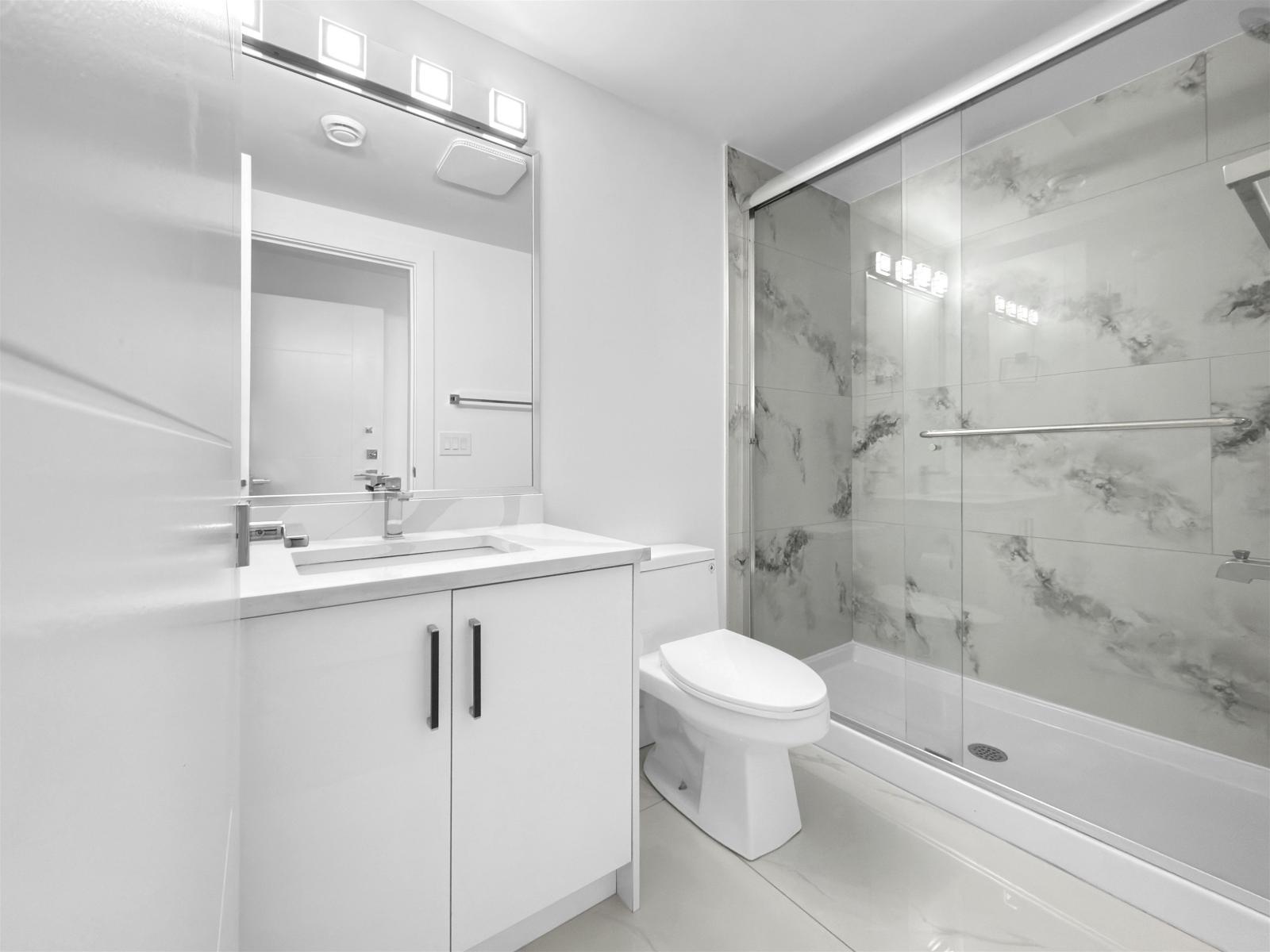 32689 Carter Avenue, Mission, BC - Indoor Photo Showing Bathroom