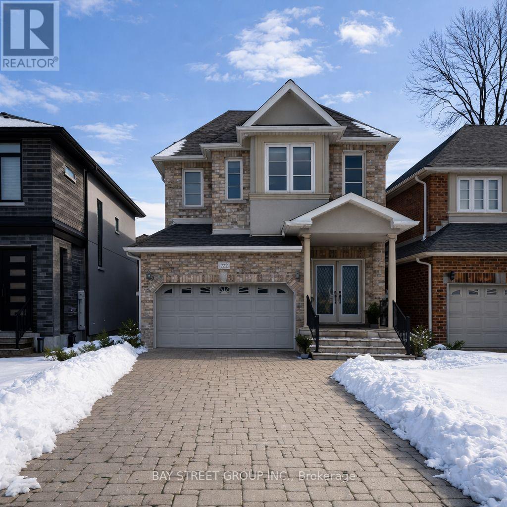 722 Gardner Avenue, Mississauga, ON