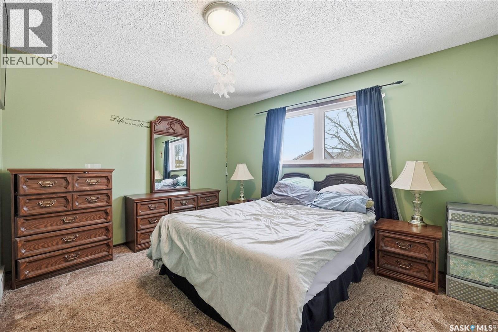 639 Wardlow Road, Saskatoon, SK - Indoor Photo Showing Bedroom