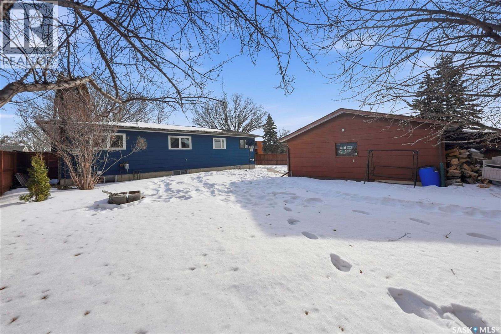 639 Wardlow Road, Saskatoon, SK - Outdoor