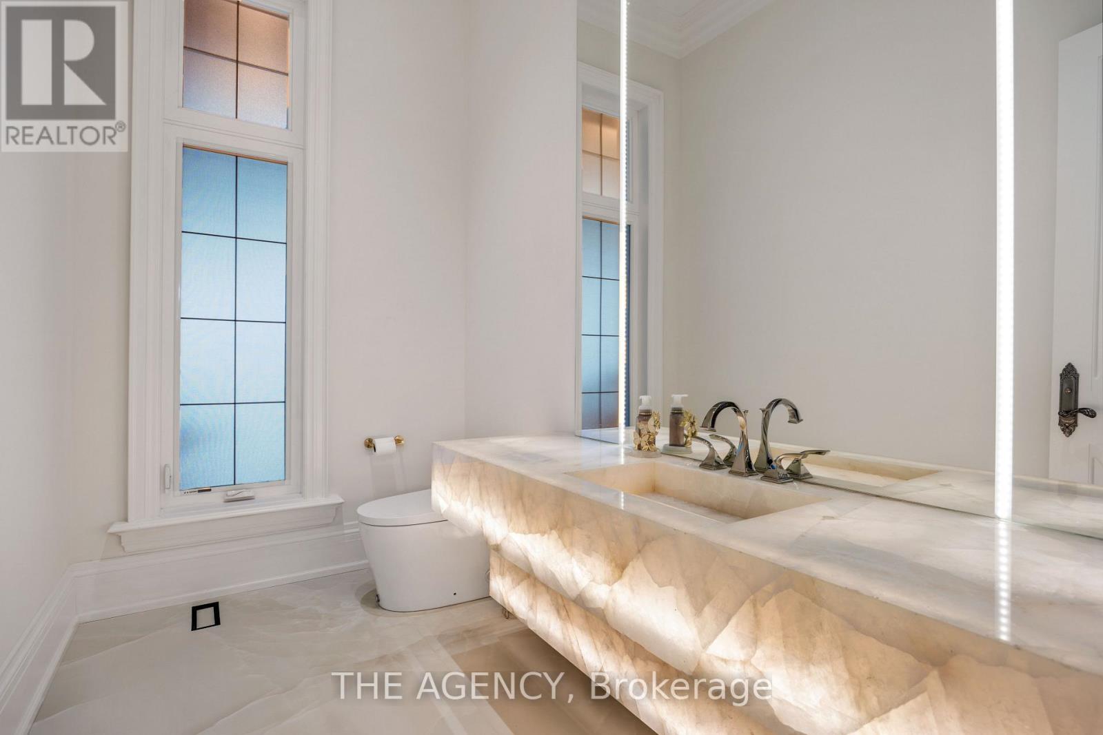 3310 18Th Side Rd, King, ON - Indoor Photo Showing Bathroom