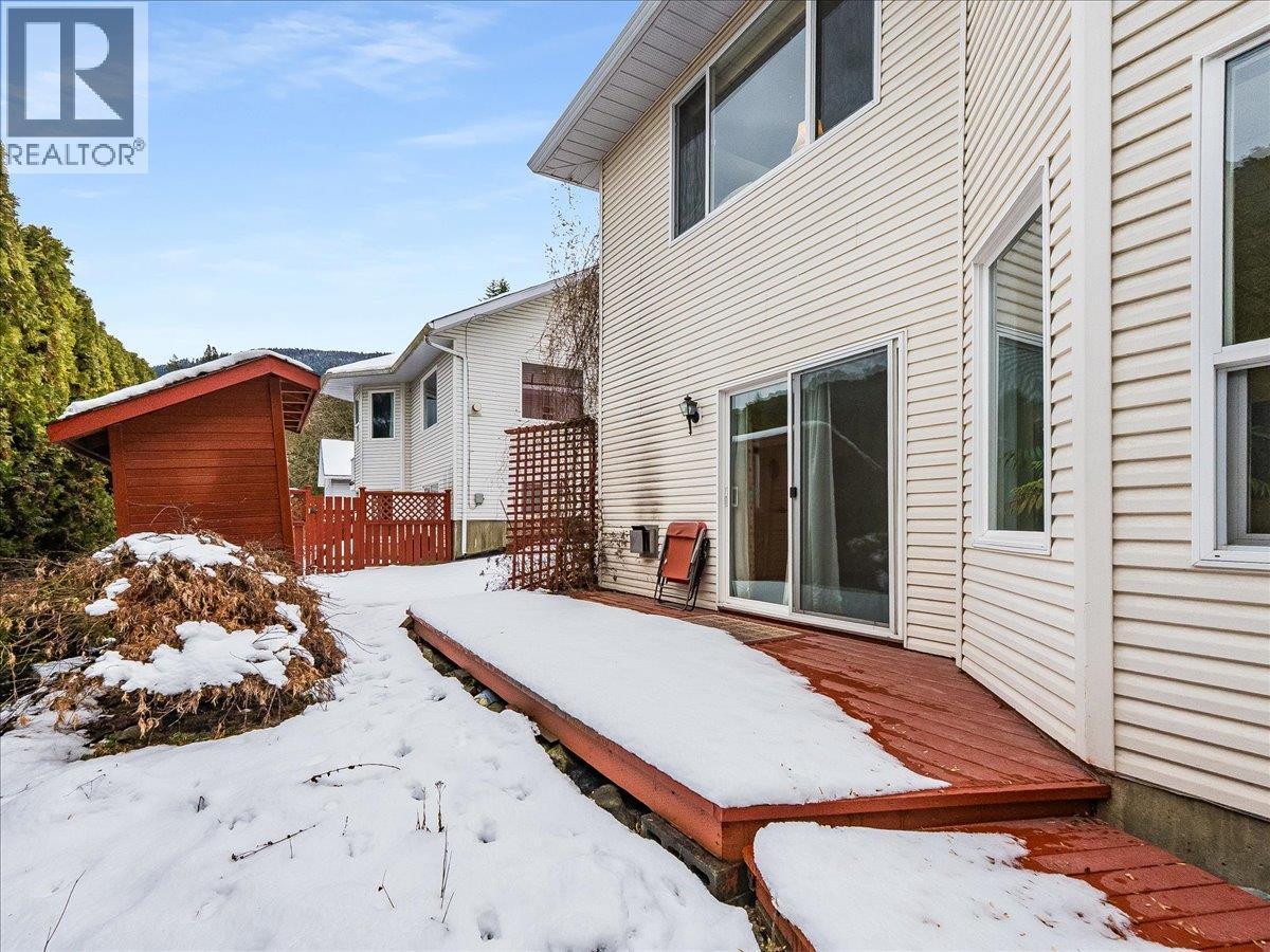 Back Patio Area - 702 Munro Street, Nelson, BC - Outdoor With Deck Patio Veranda With Exterior
