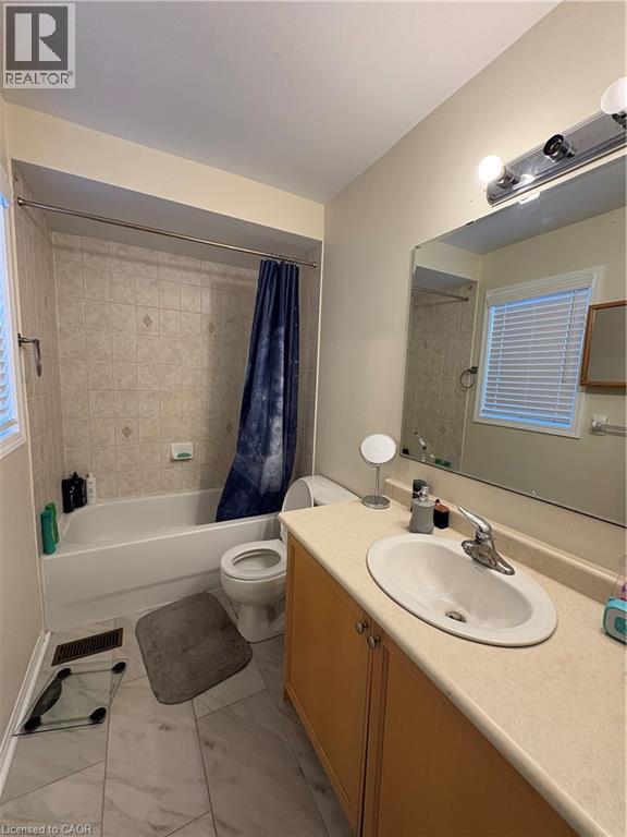 89 Garth Massey Drive, Cambridge, ON - Indoor Photo Showing Bathroom