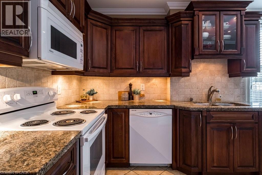 167 Park Street N, Hamilton, ON - Indoor Photo Showing Kitchen With Double Sink