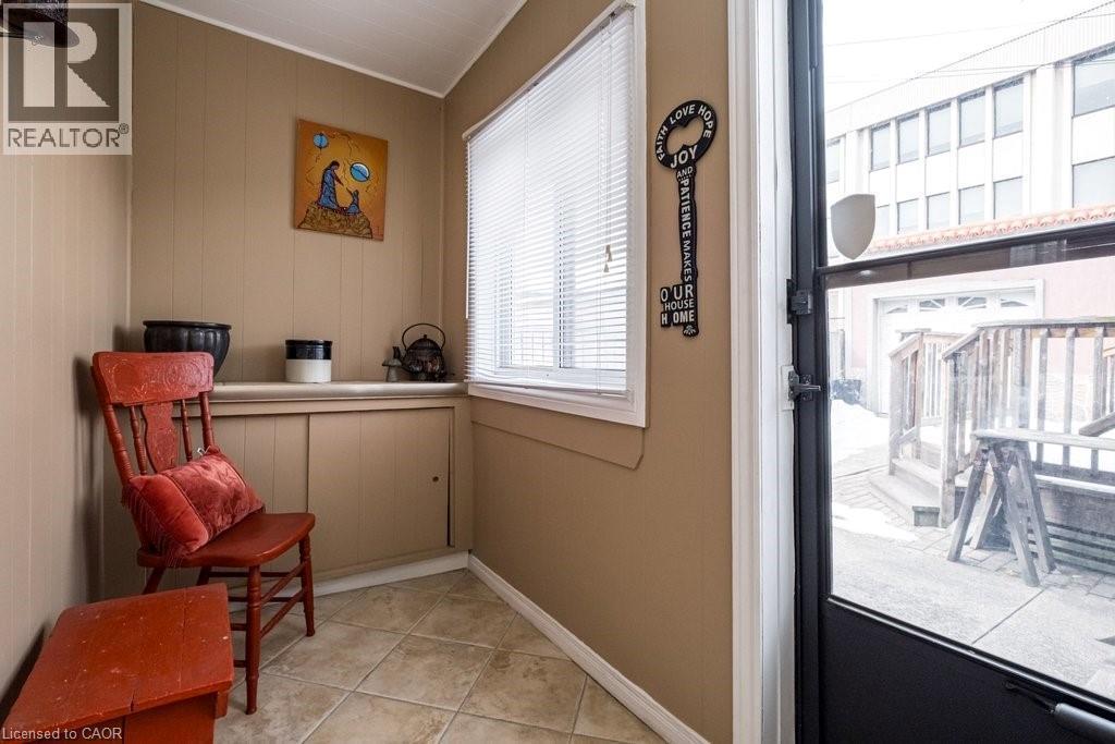 167 Park Street N, Hamilton, ON - Indoor Photo Showing Other Room