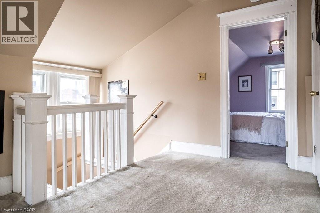 167 Park Street N, Hamilton, ON - Indoor Photo Showing Other Room