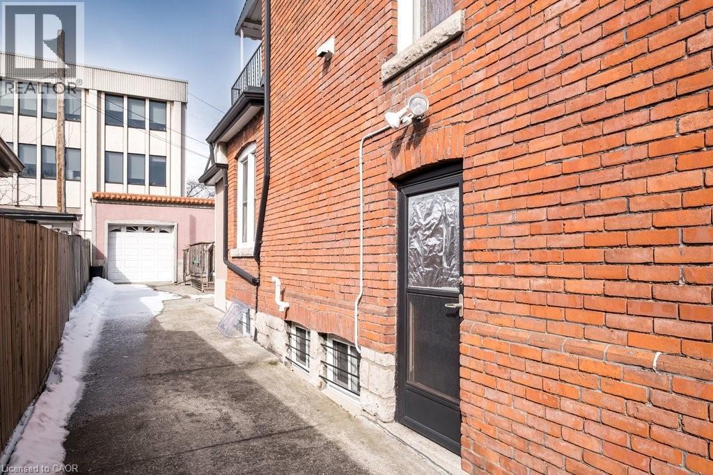 167 Park Street N, Hamilton, ON - Outdoor With Exterior